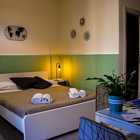 Trinacria Apartments カターニア エクステリア 写真